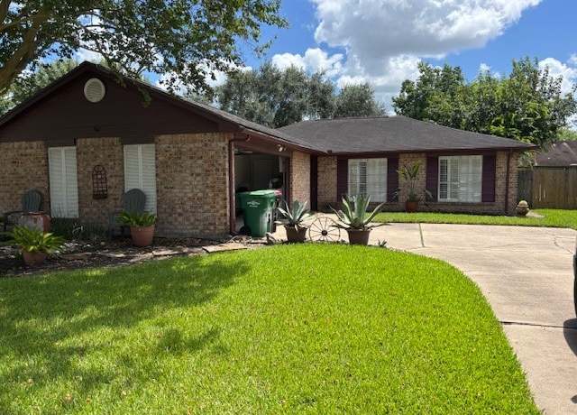 Property at 7122 Zieglers Grv, Richmond, TX 77469, 3 beds, 2 baths