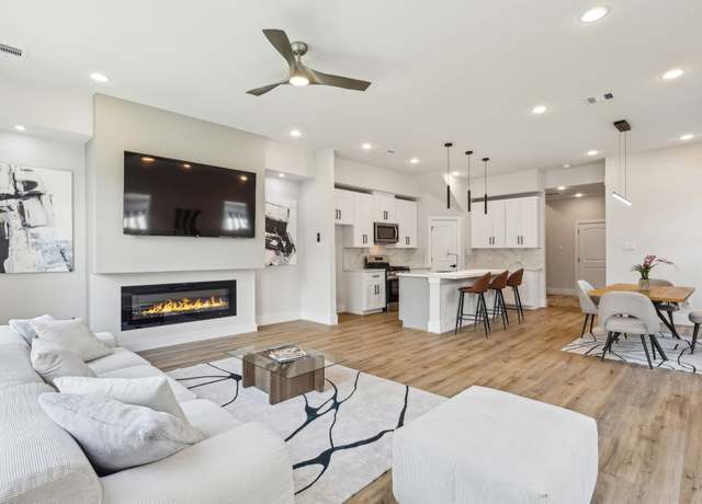 Property at 3720 Nathaniel Brown St, Houston, TX 77021, 3 beds, 2.5 baths