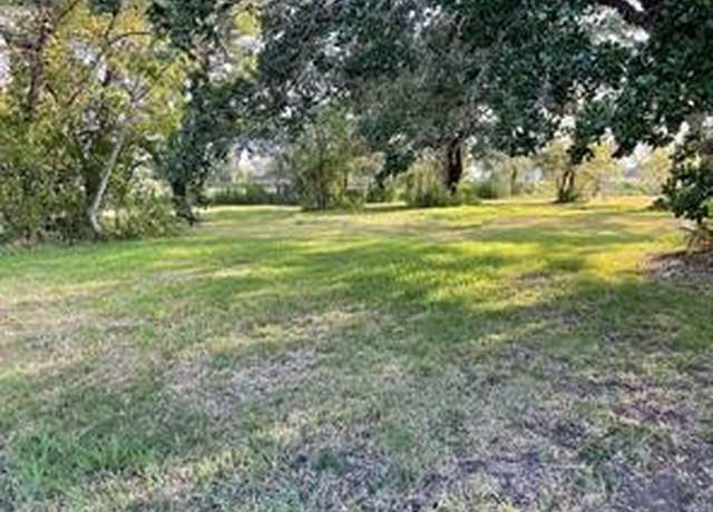Property at 0 Travis Ave, Sweeny, TX 77480