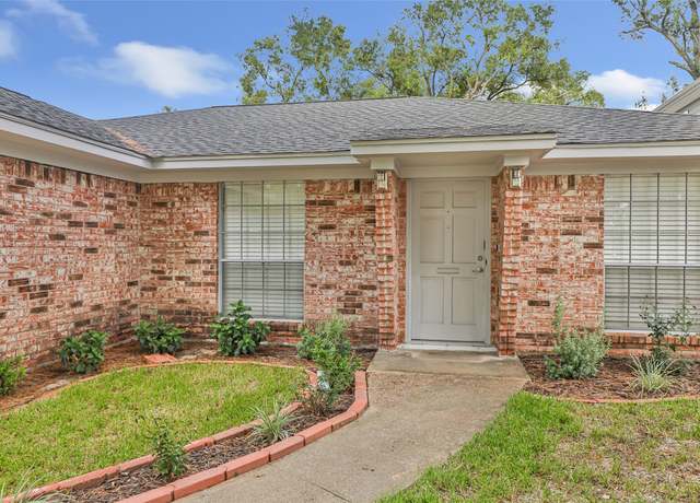 Property at 3906 Antoine Dr, Houston, TX 77092, 3 beds, 2.5 baths