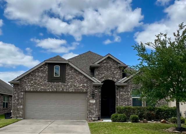 Property at 1610 Nacogdoches Valley Dr, League City, TX 77573, 4 beds, 3 baths