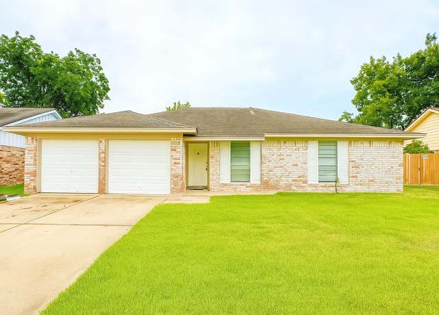 Property at 9811 Mango St, Houston, TX 77075, 4 beds, 2 baths