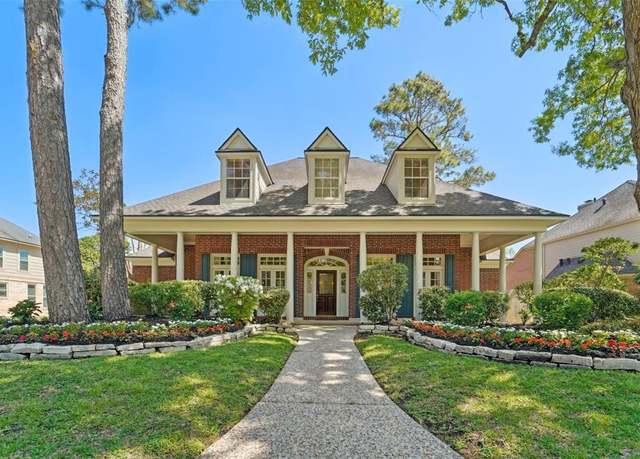Property at 1706 Lofty Maple Trl, Houston, TX 77345, 4 beds, 3.5 baths