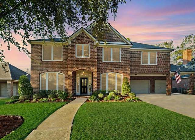 Property at 8203 Whirlaway Elm Dr, Humble, TX 77346, 4 beds, 3.5 baths