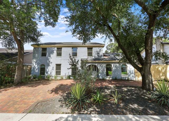 Property at 7710 Harpers Glen Ln, Houston, TX 77072, 4 beds, 2.5 baths
