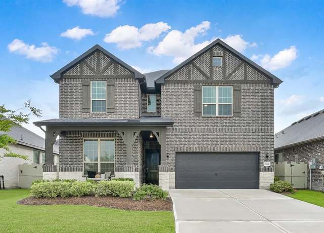 Property at 17413 Turtleweed Ln, Conroe, TX 77385, 5 beds, 4 baths