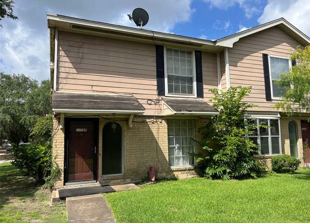 Property at 13527 Castilian Dr #1, Houston, TX 77015, 2 beds, 2 baths