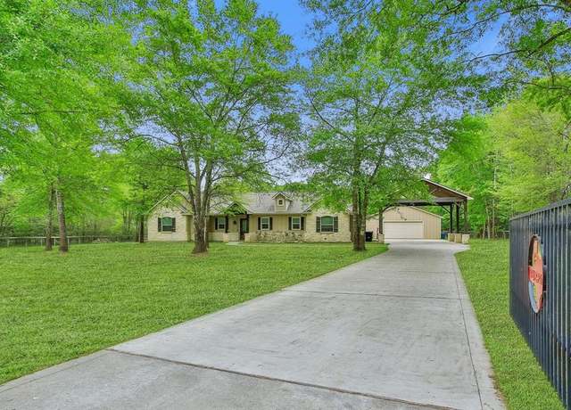 Property at 17427 Horseshoe Bnd, Waller, TX 77484, 3 beds, 2 baths