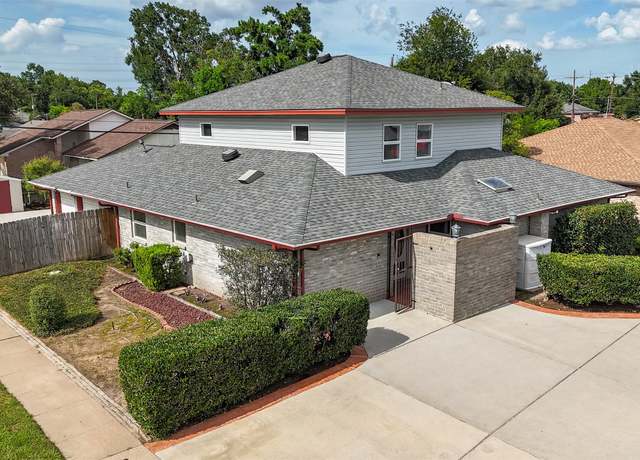 Property at 10514 Emnora Ln, Houston, TX 77043, 6 beds, 3 baths