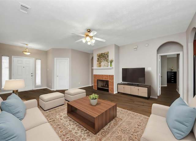 Property at 2202 Donrel Way, Houston, TX 77067, 3 beds, 2 baths