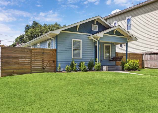 Property at 738 E 28th St, Houston, TX 77009, 3 beds, 2 baths
