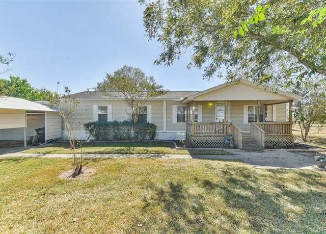 Property at 38931 Addie Gee Rd, Hempstead, TX 77445, 3 beds, 2 baths