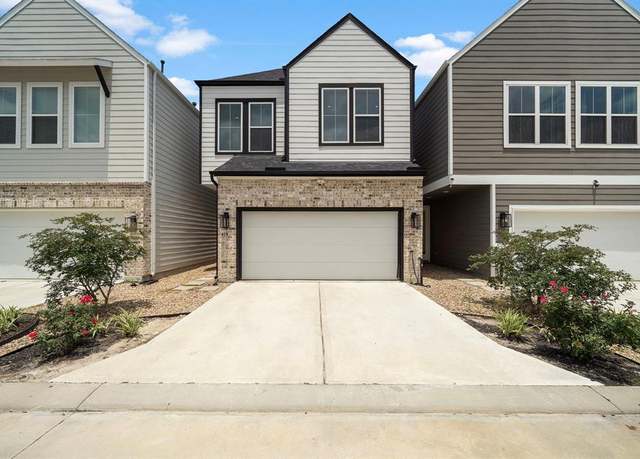 Property at 413 Stonework Oaks Ln, Houston, TX 77076, 3 beds, 2.5 baths