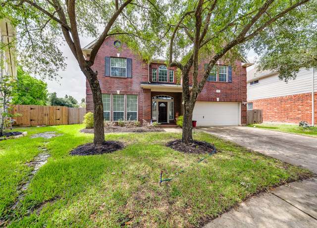 Property at 17611 Wind Mist Ln, Cypress, TX 77433, 6 beds, 2.5 baths