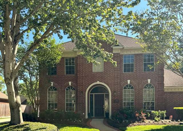 Property at 15619 River Maple Ln, Houston, TX 77062, 4 beds, 3.5 baths
