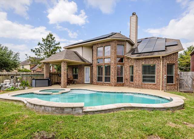 Property at 9431 Copper Cove Ln, Rosharon, TX 77583, 4 beds, 3.5 baths