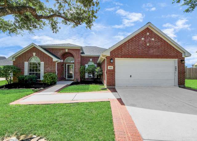Property at 1705 White Willow Ln, Pearland, TX 77581, 4 beds, 2 baths