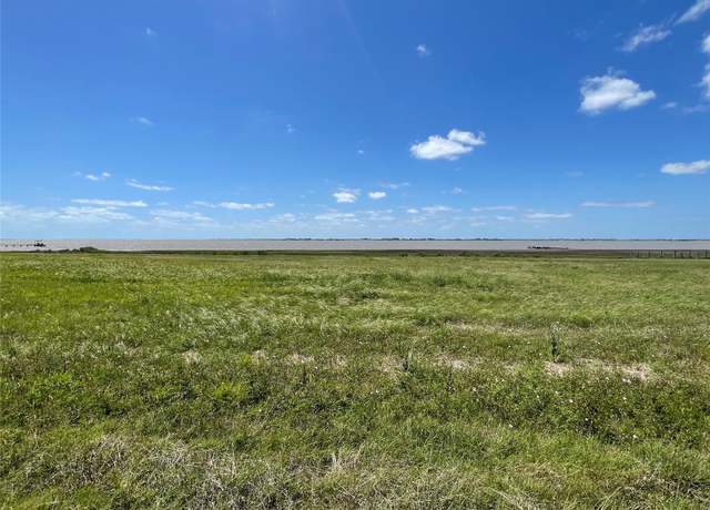 Property at 576 Ladyfish, Palacios, TX 77465, 2 beds, 1.5 baths