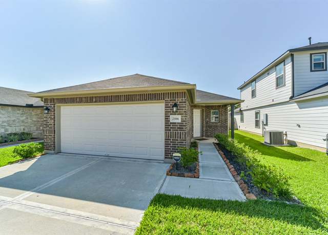 Property at 2106 Twisted Cedar Ct, Conroe, TX 77301, 4 beds, 2 baths