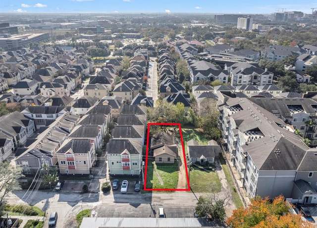 Property at 2406 Charleston St, Houston, TX 77021, 3 beds, 1 bath