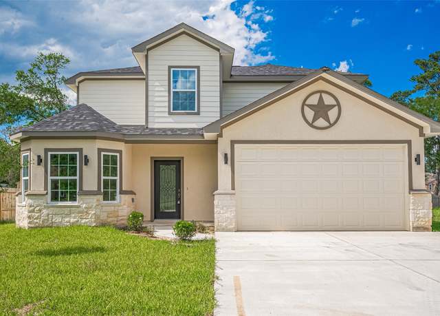 Property at 12106 Lantern Ln, Pinehurst, TX 77362, 4 beds, 2.5 baths