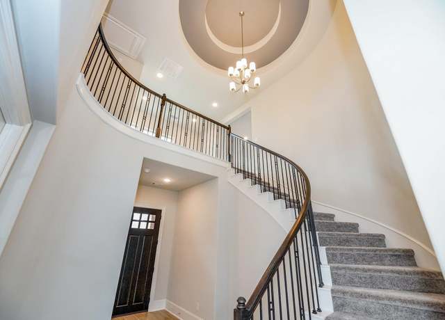 Property at 12510 Grayton Dr, Texas City, TX 77568, 4 beds, 3 baths