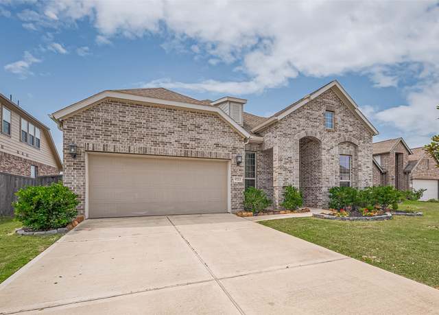 Property at 9723 Slumbering Willow Ln, Richmond, TX 77406, 4 beds, 3.5 baths