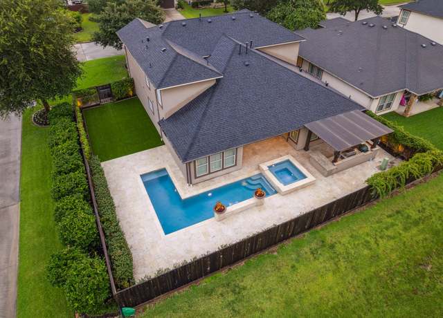 Property at 18727 Tuscany Woods Dr, Shenandoah, TX 77381, 5 beds, 3.5 baths