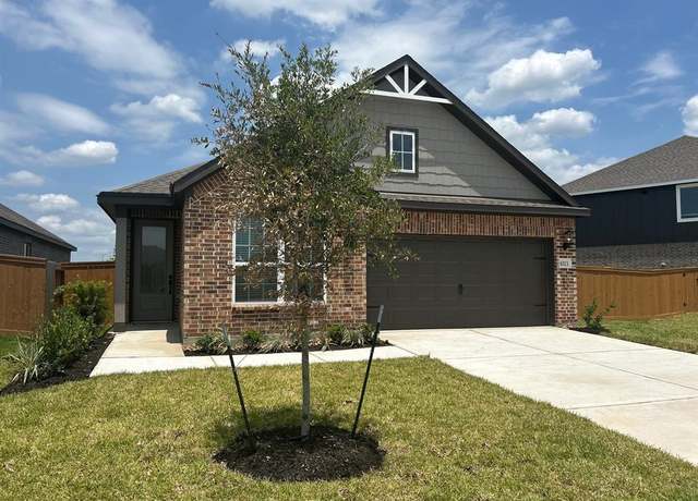Property at 1023 Whispering Winds, Beasley, TX 77417, 4 beds, 2 baths