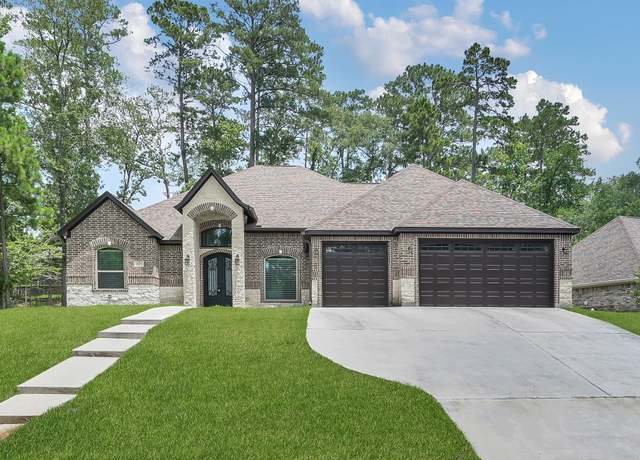 Property at 2172 Greentree Dr, Huntsville, TX 77340, 4 beds, 3 baths