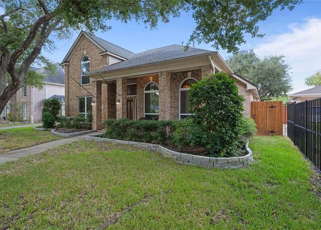 Property at 1010 Mahogany Run Dr, Katy, TX 77494, 5 beds, 4 baths
