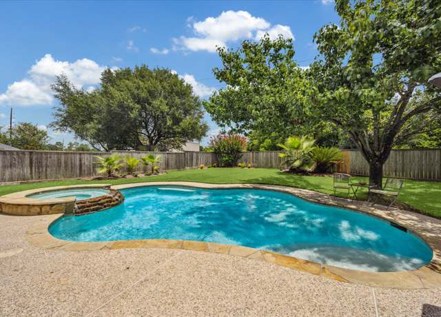 Property at 5614 Ivory Mist Ln, Houston, TX 77041, 4 beds, 3 baths