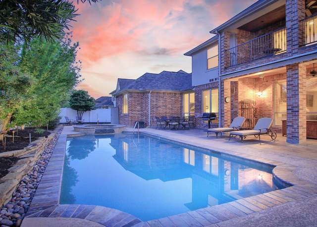 Property at 14622 Lindale Rose Ln, Humble, TX 77396, 5 beds, 4.5 baths