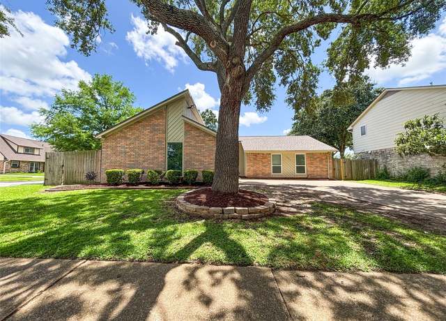 Property at 15011 Swanley Ct, Houston, TX 77062, 3 beds, 2 baths