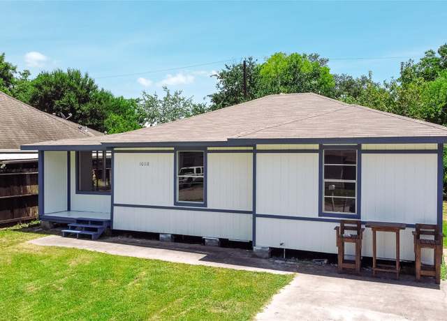 Property at 10118 Norvic St, Houston, TX 77029, 3 beds, 2 baths