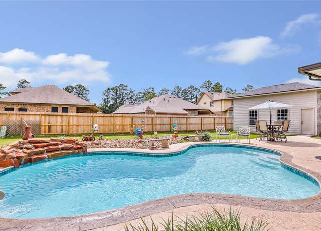 Property at 15707 W Astern Dr, Crosby, TX 77532, 4 beds, 2.5 baths