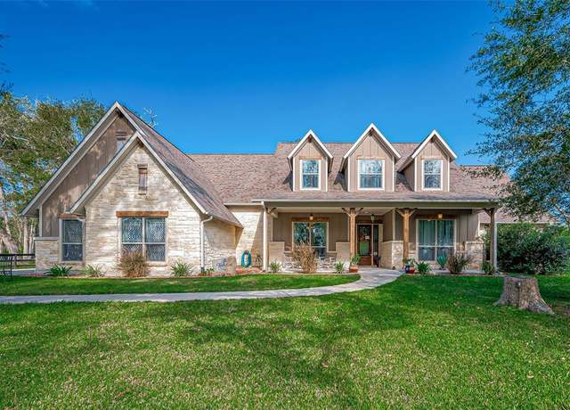 Property at 16914 Hamill Dr, Rosharon, TX 77583, 5 beds, 4 baths