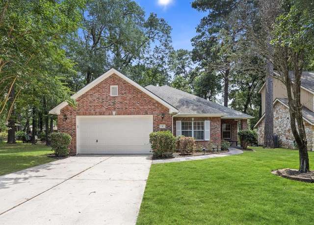 Property at 8 Laguna Rd, Montgomery, TX 77356, 4 beds, 2 baths