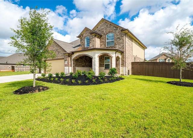 Property at 7314 Laguna Lake Dr, Spring, TX 77379, 4 beds, 3.5 baths