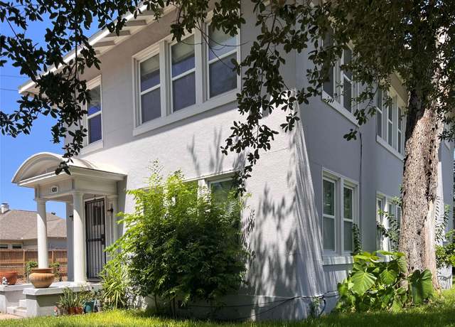Property at 4319 Roseland St, Houston, TX 77006, 2 beds, 1 bath