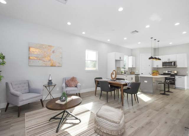 Property at 2105 Sam Wilson St Unit A, Houston, TX 77020, 3 beds, 3.5 baths