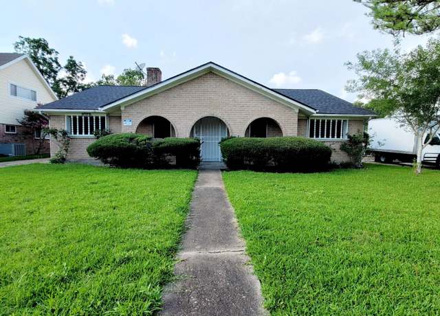 Property at 9322 Triola Ln, Houston, TX 77036, 3 beds, 2 baths