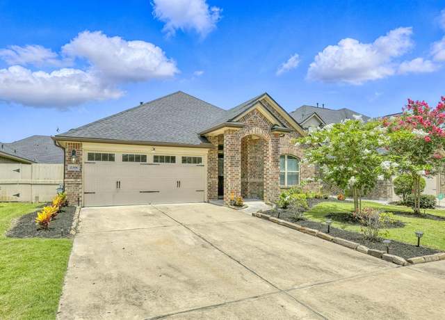 Property at 12306 Lake Portal Dr, Houston, TX 77047, 4 beds, 2 baths