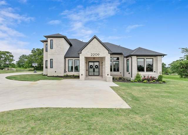 Property at 2209 Joe Will Dr, College Station, TX 77845, 5 beds, 5 baths