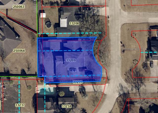 Property at 3280 Blossom Dr, Beaumont, TX 77705