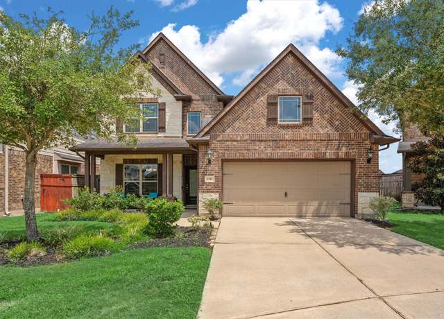 Property at 3547 Chestnut Grove Ln, Fulshear, TX 77441, 4 beds, 3.5 baths