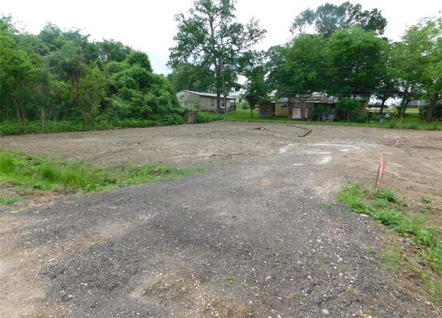 Property at 10719 Pine St, Willis, TX 77318