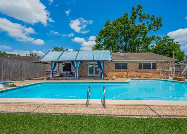 Property at 7230 Redding Rd, Houston, TX 77036, 4 beds, 2 baths
