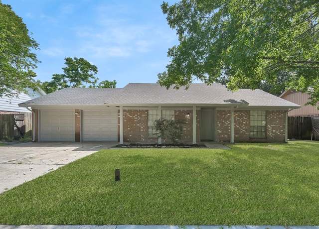 Property at 29610 Loddington St, Spring, TX 77386, 3 beds, 2 baths
