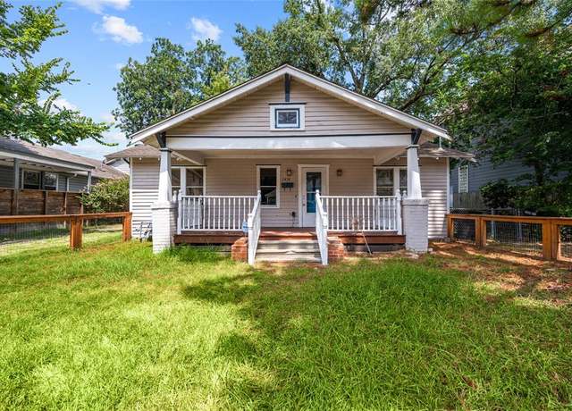Property at 1436 Alexander St, Houston, TX 77008, 2 beds, 1 bath